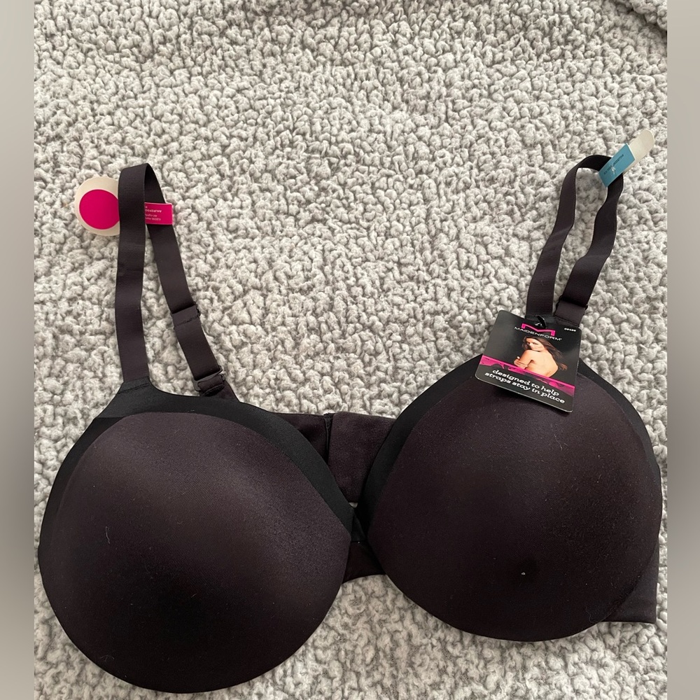 Brand new maidenform black bra